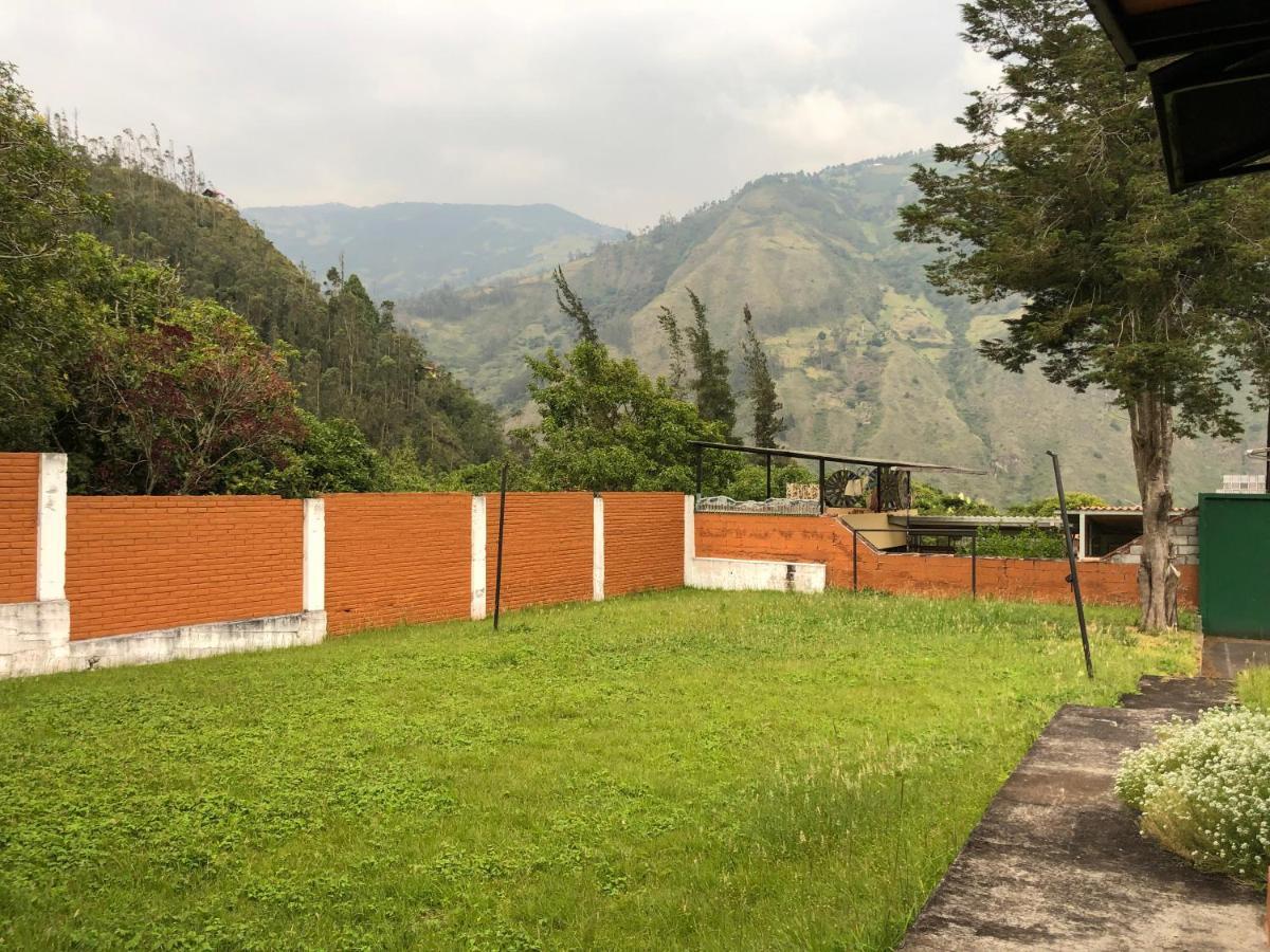 Mountain Chalet - Tungurahua Hot Springs/Aguas Termales Baños Esterno foto